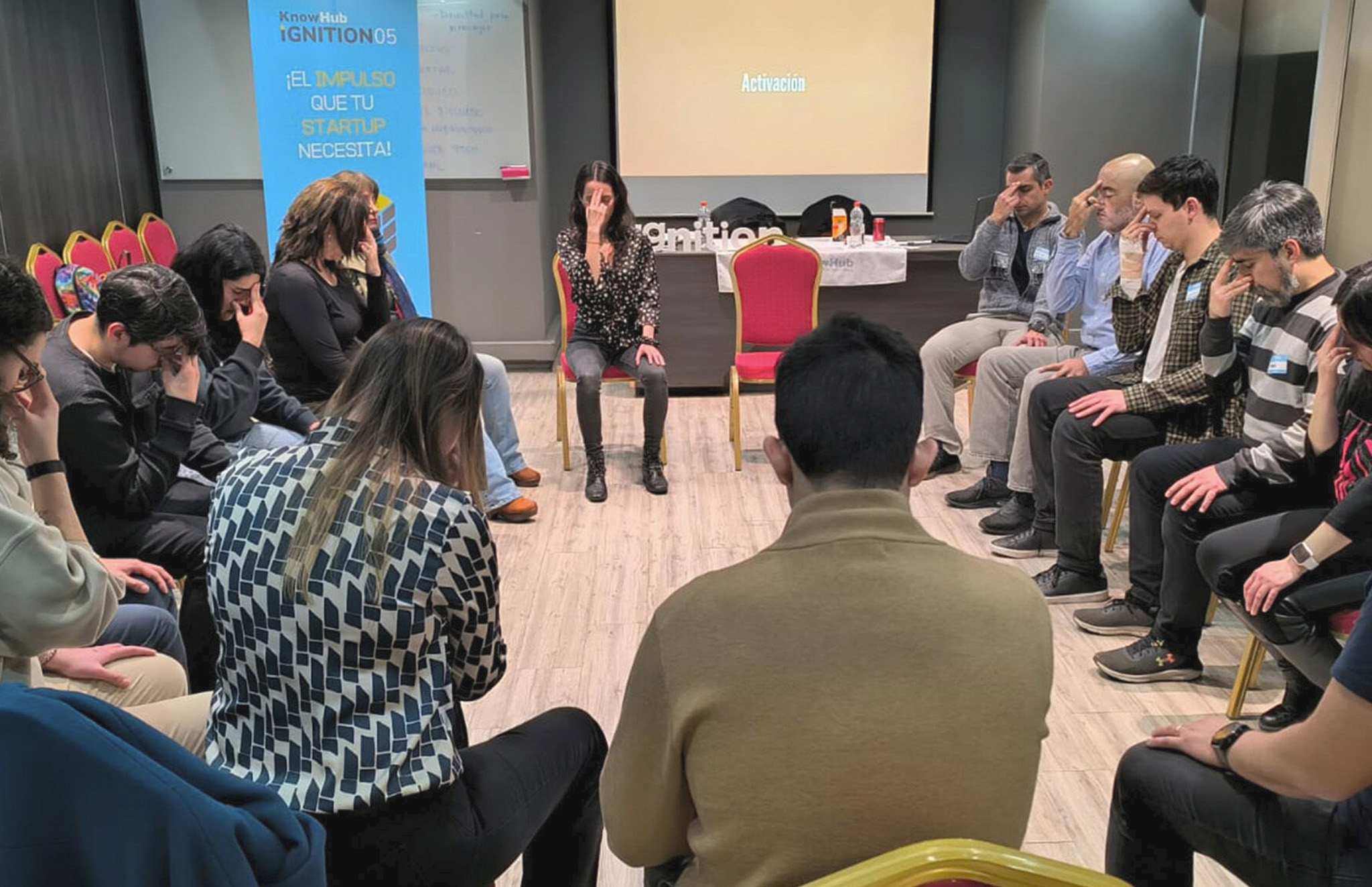 Taller "Tu Voz en el Mundo" Know Hub 2025